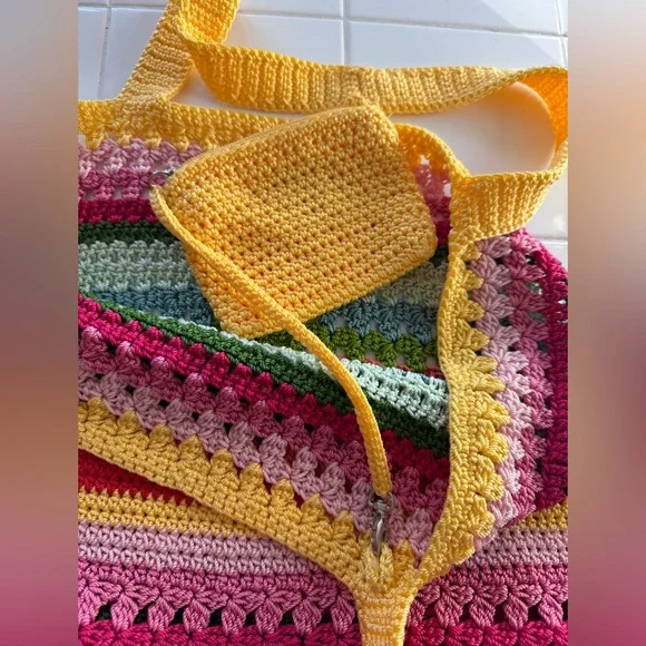 The Sak - Hand-Crochet Tote / Shoulder Bag & Matching Wallet: Laguna Beach IV - Picture 8 of 11